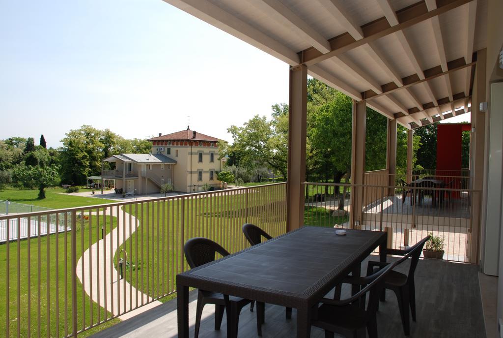 Villaggio Esmera Desenzano del Garda Dış mekan fotoğraf