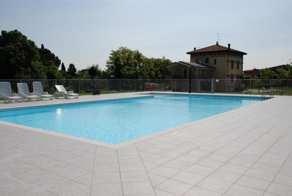 Villaggio Esmera Desenzano del Garda Dış mekan fotoğraf