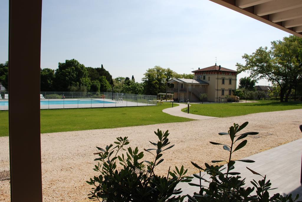 Villaggio Esmera Desenzano del Garda Dış mekan fotoğraf