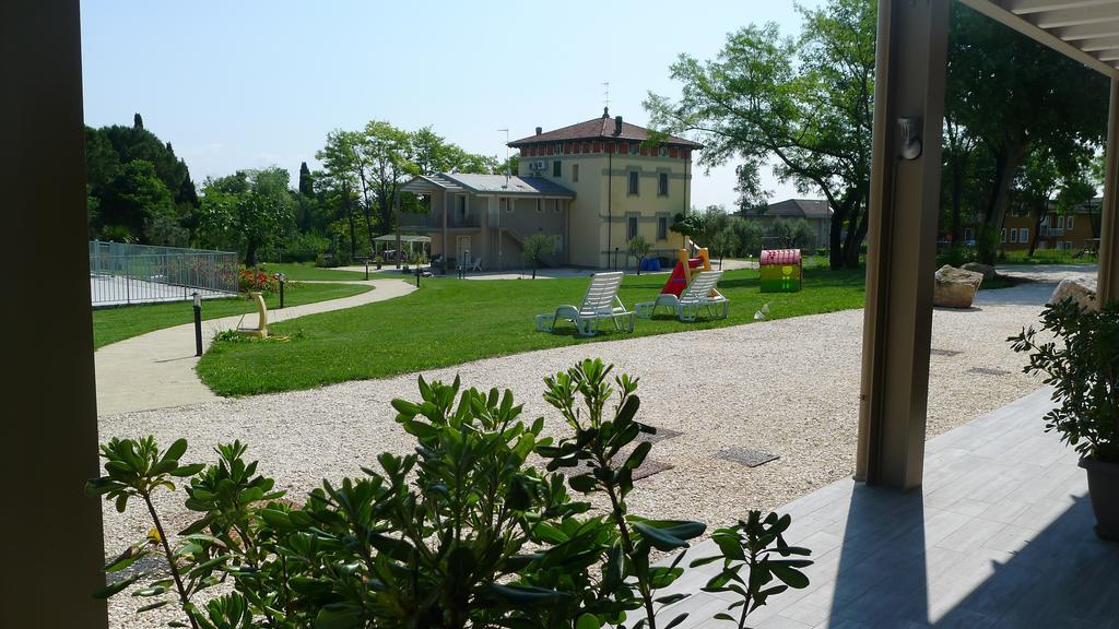 Villaggio Esmera Desenzano del Garda Dış mekan fotoğraf